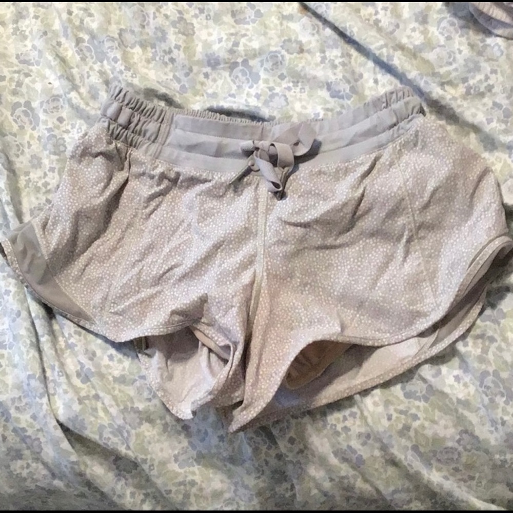 LULU LEMON SHORTS